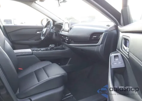 2022 Nissan Rogue Sv z USA, uszkodzony, nr VIN JN8BT3BB5NW334257